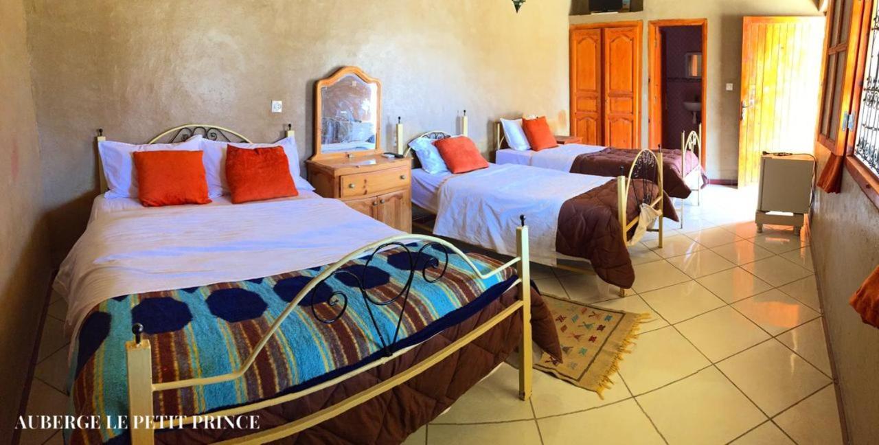 Hotel Riad Le Petit Prince Merzouga Quarto foto